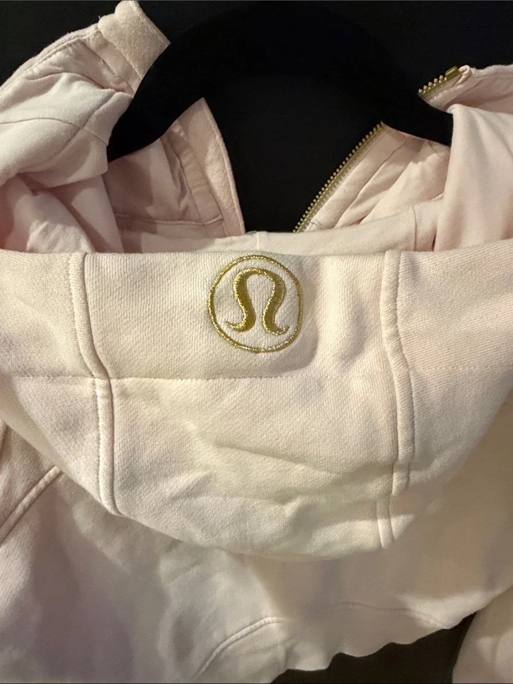 Lululemon Special Edition Cropped Scuba